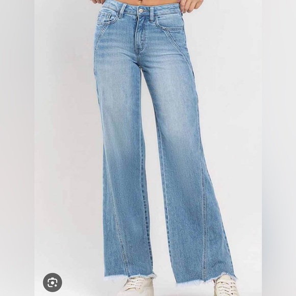 Olivia Frayed Hem Wide Leg Ankle Jean  (Vervet) main image 1